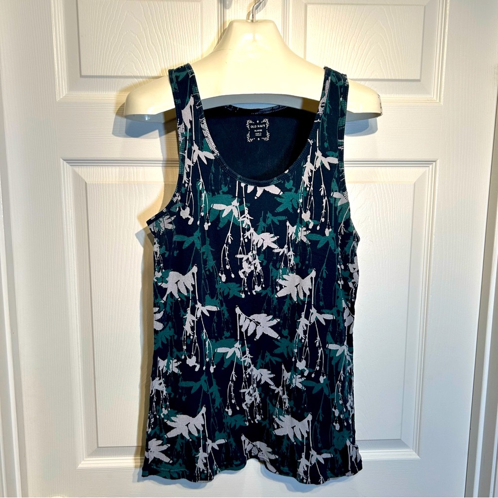 Old Navy Leaf Print Tank Top